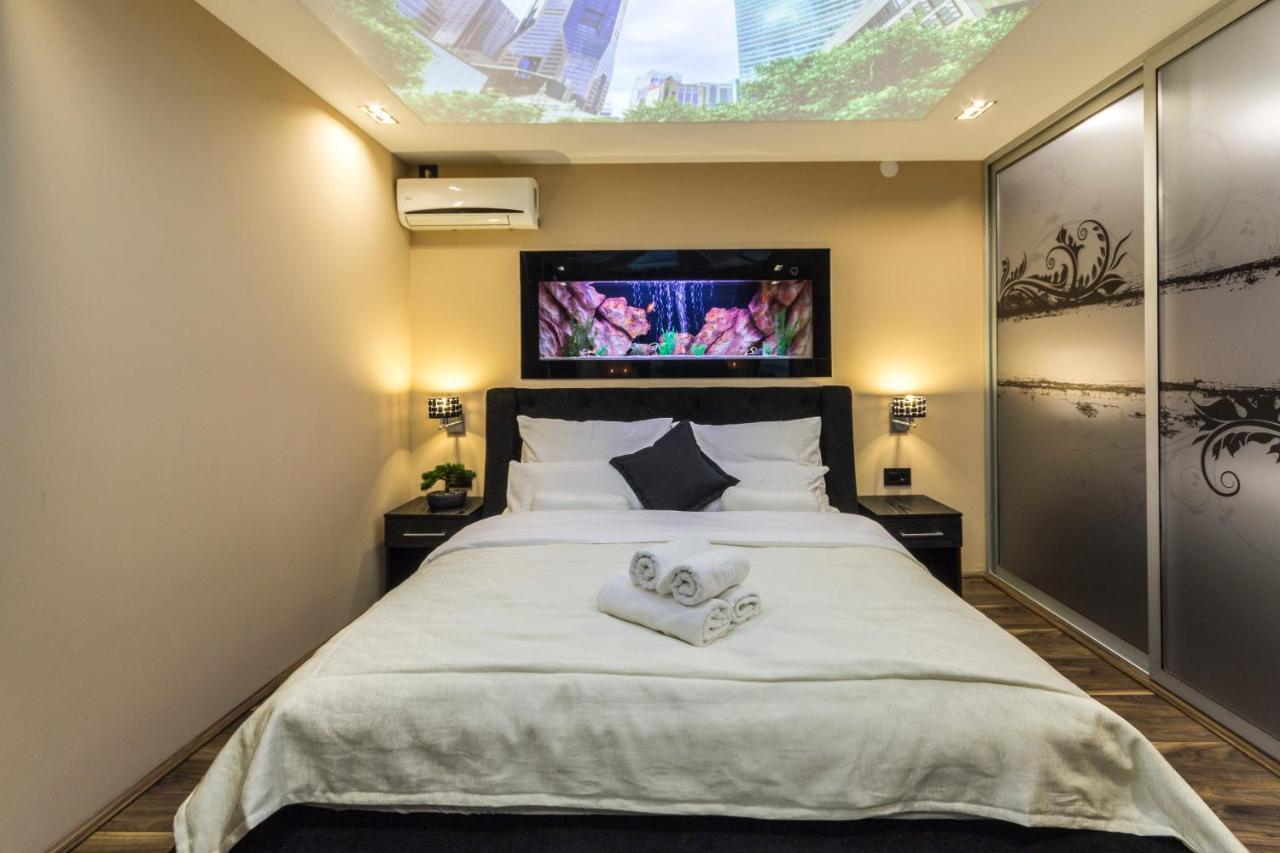 Madison Inn Suites - Wilson'S Square Belgrade Extérieur photo